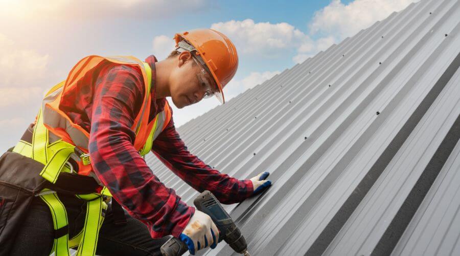 Professional gutter cleaning in McConnellsburg, PA